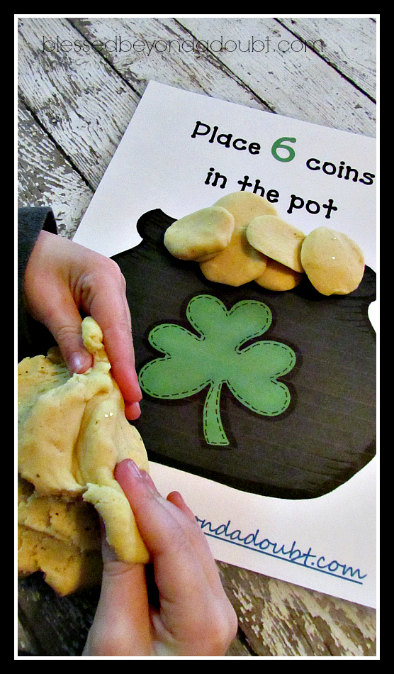 Have FUN with these FREE St. Patrick's Day Play Dough Mats!