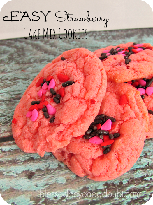 EASY Strawberry Cake Mix Cookies